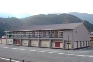 浜松市春野中学校体育館